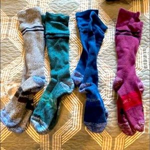 Bombas size medium compression socks